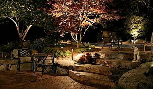 outdoor lighting tips